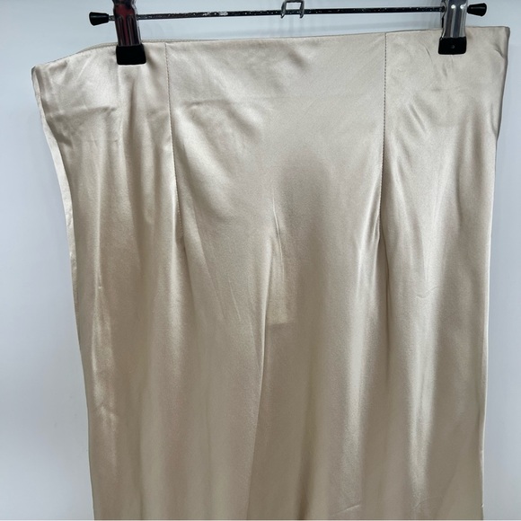 Quince Women’s 100% Washable Silk Cream Maxi Above Ankle Slip Skirt Resort Wear - Picture 6 of 16